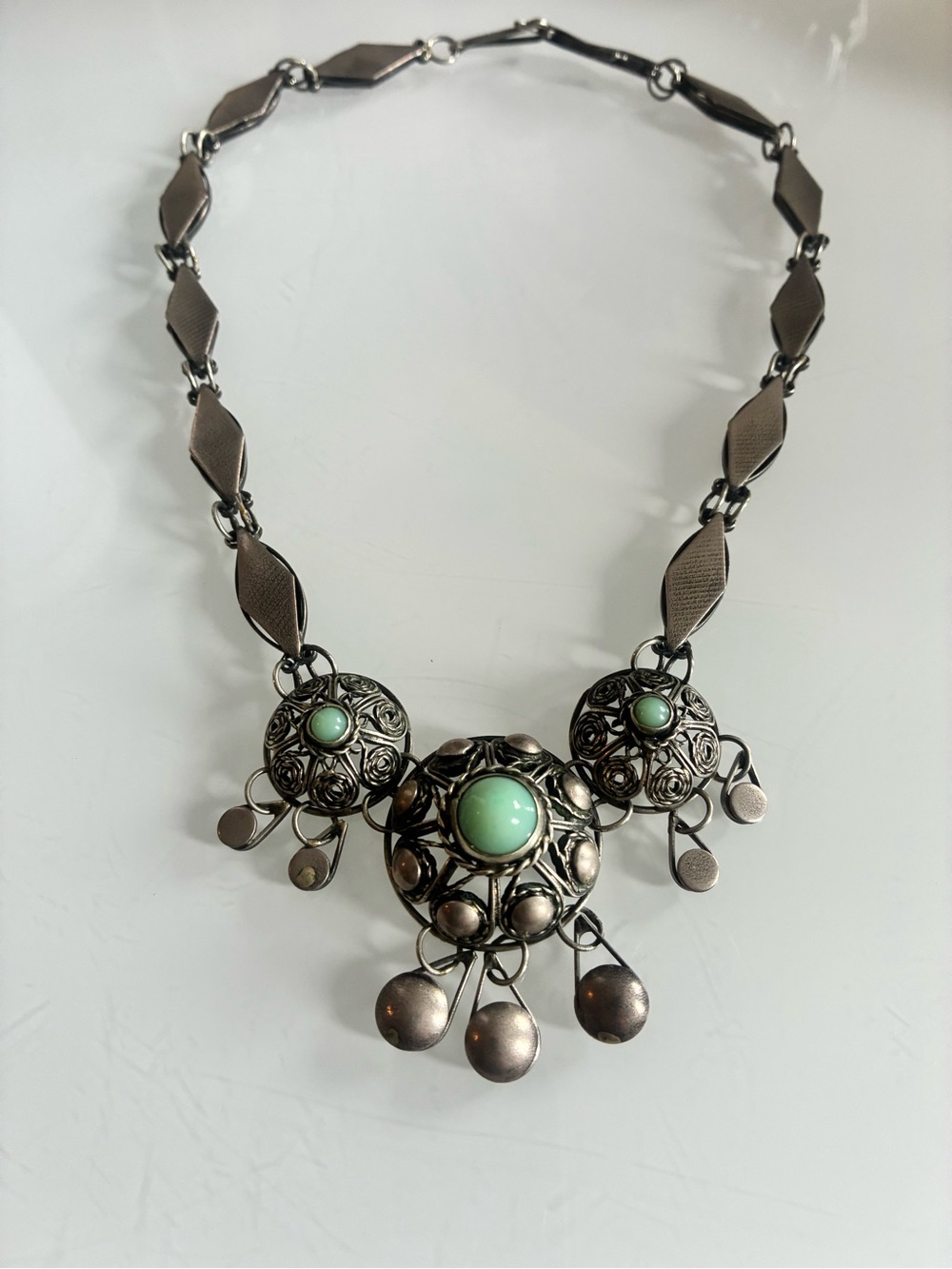 Vintage Silver-Tone Filigree Necklace with Turquoise Colour Accents
